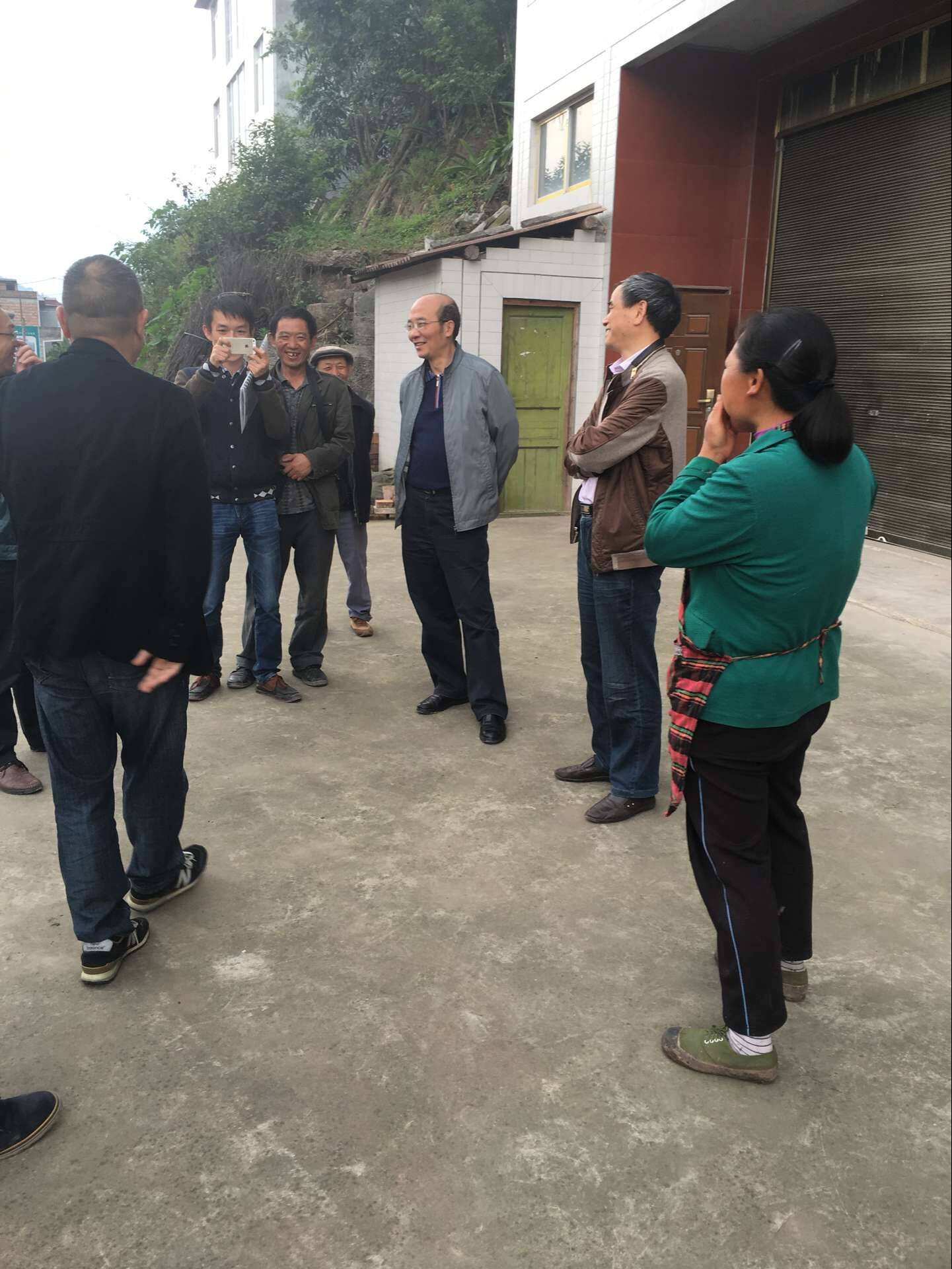 結(jié)對幫扶暖人心 實(shí)地考察聽民聲