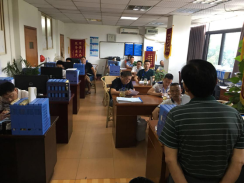 加強(qiáng)安全培訓(xùn)教育，牢固樹(shù)立安全意識(shí)