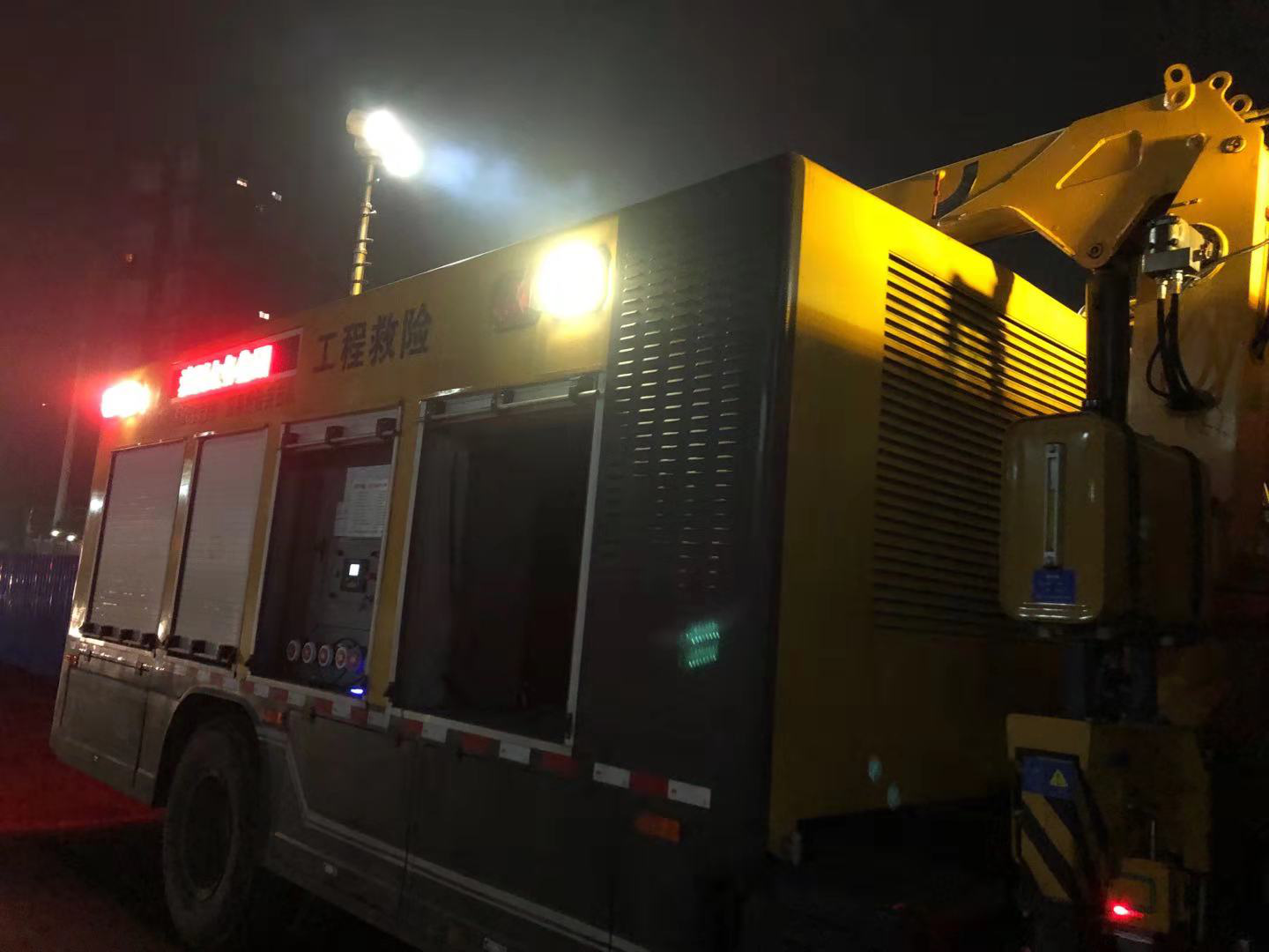 寒冷冬夜，這里溫暖如春