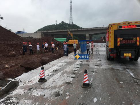 健全部門聯(lián)動(dòng)機(jī)制，提高應(yīng)急處置水平