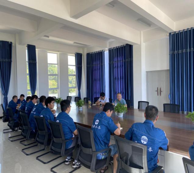 集團(tuán)公司黨委委員、副總經(jīng)理劉林到五水廠檢查安全工作