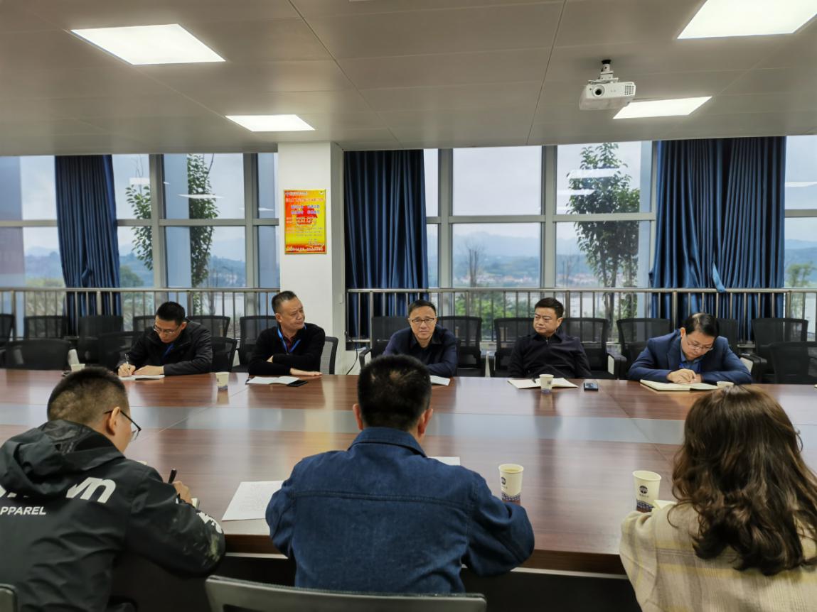 清源水務(wù)集團公司督查菜壩水廠全國衛(wèi)生城市復審準備工作