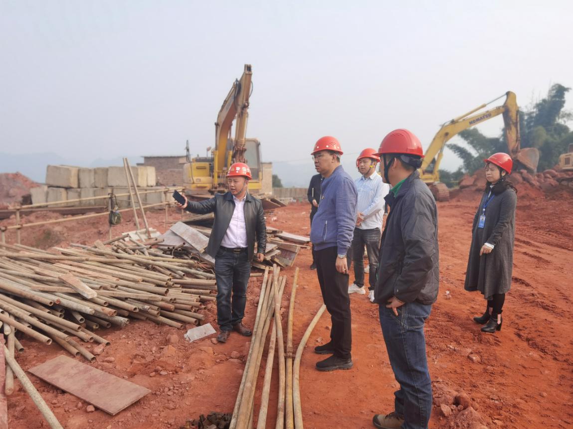 集團(tuán)公司黨委委員、副總經(jīng)理任大慶督查指導(dǎo)高捷水廠在建工程