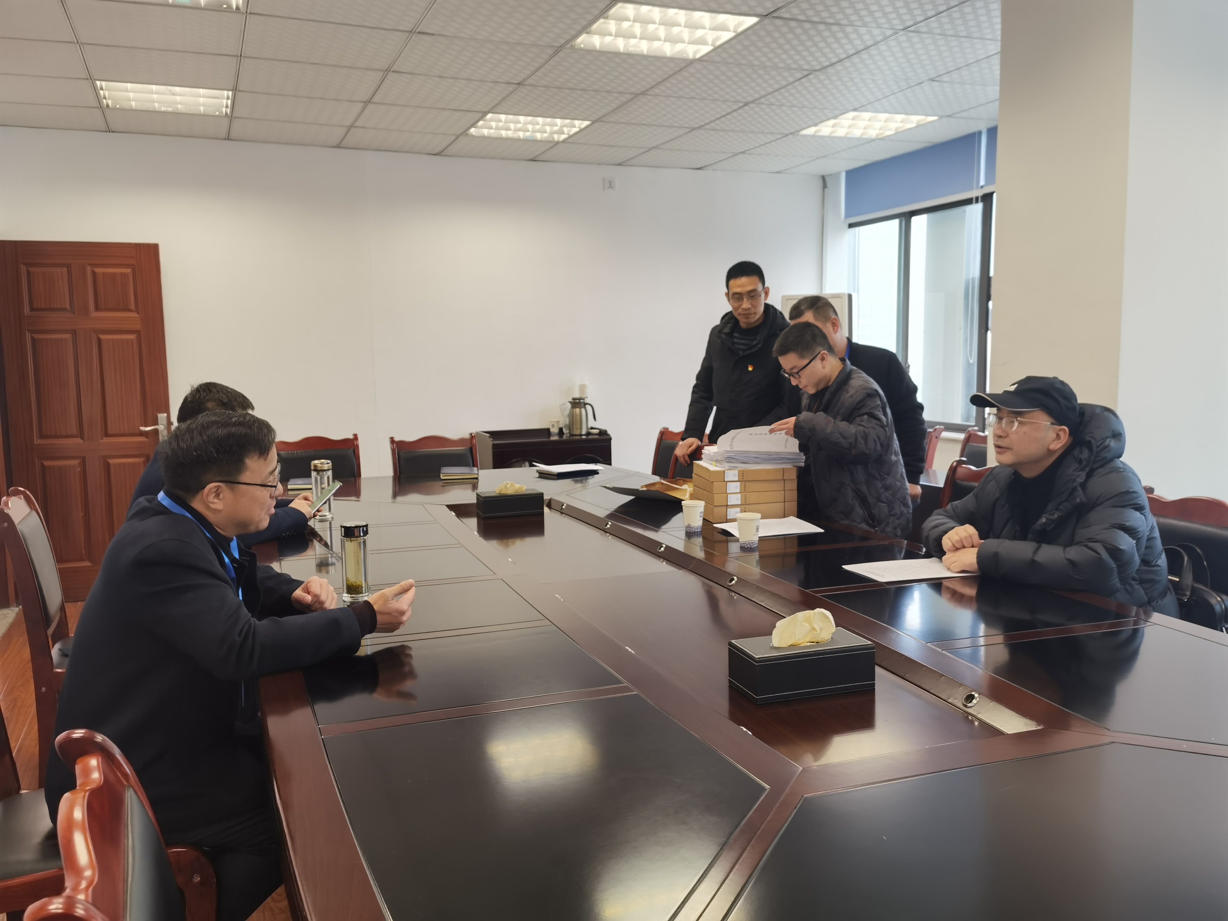 市國資委領(lǐng)導(dǎo)到清源水務(wù)集團(tuán)慰問優(yōu)秀人才、困難黨員并開展節(jié)前安全檢查