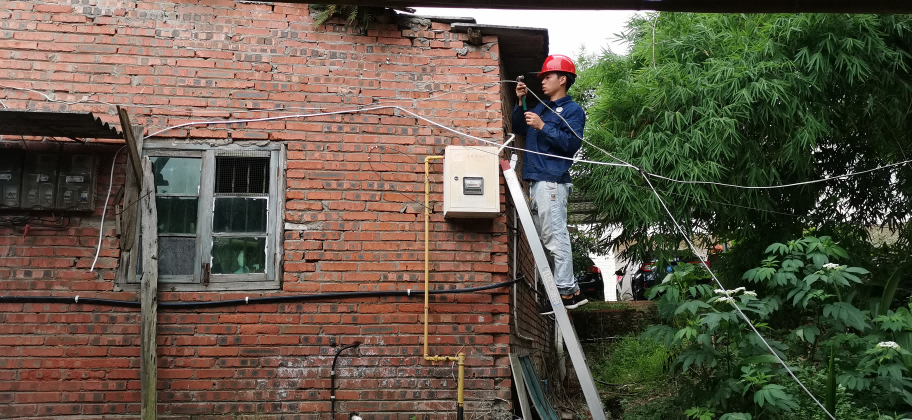 制水分公司黨支部開展慶“七一” 我為群眾辦實事實踐活動