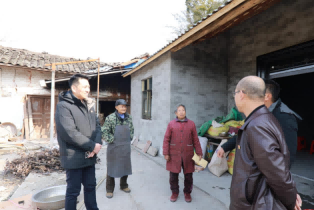 春節(jié)慰問送溫暖 真情關懷暖人心 ——天泉公司開展春節(jié)送溫暖走訪慰問活動