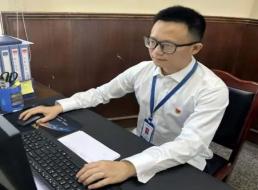 《榜樣在身邊》系列報道——羅林、饒錫兵 不用揚鞭自奮蹄 人生逐夢正當時