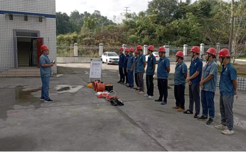 “以練促訓，以訓促安” 興文運營項目部開展有限空間作業(yè)應急演練